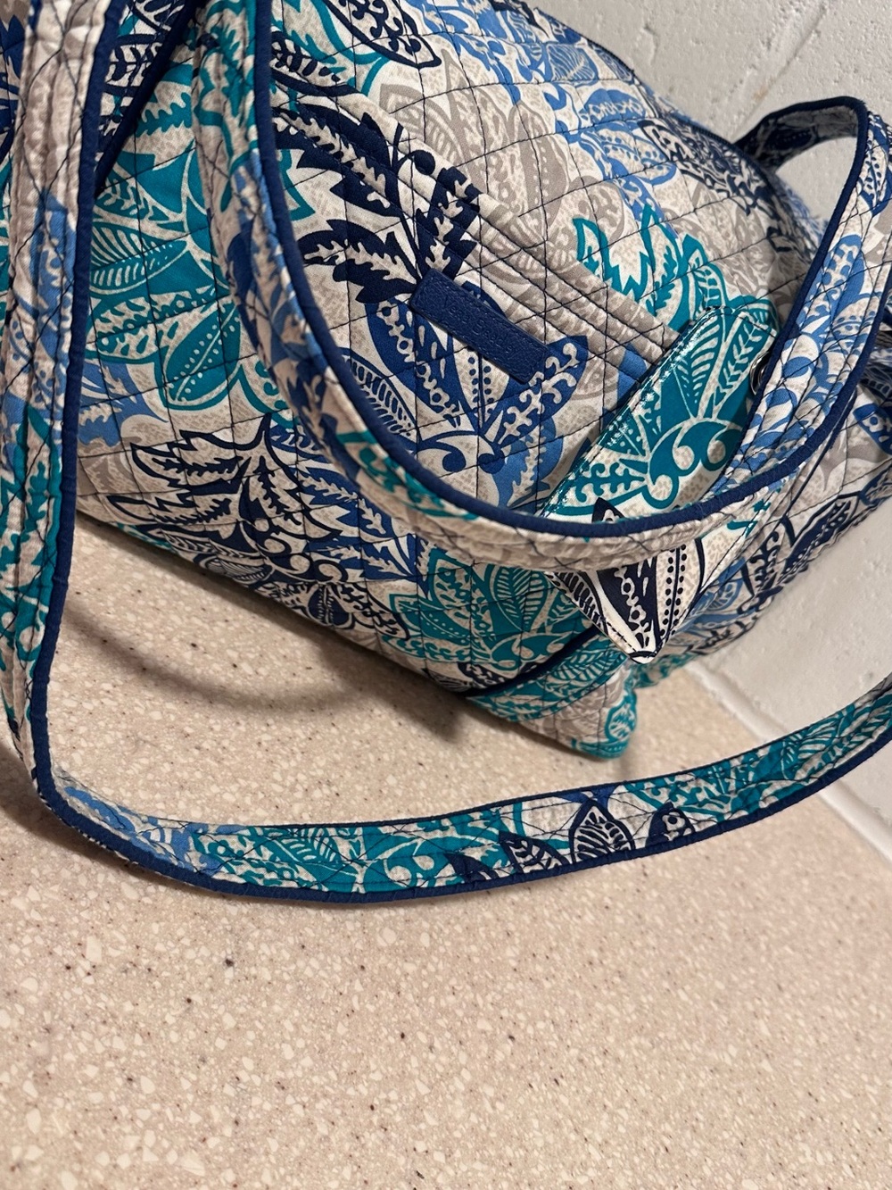 2pc Vera Bradley Miller Bag in "Santiago" Blue Teal Floral & Luggage Tag Set - Picture 10 of 16